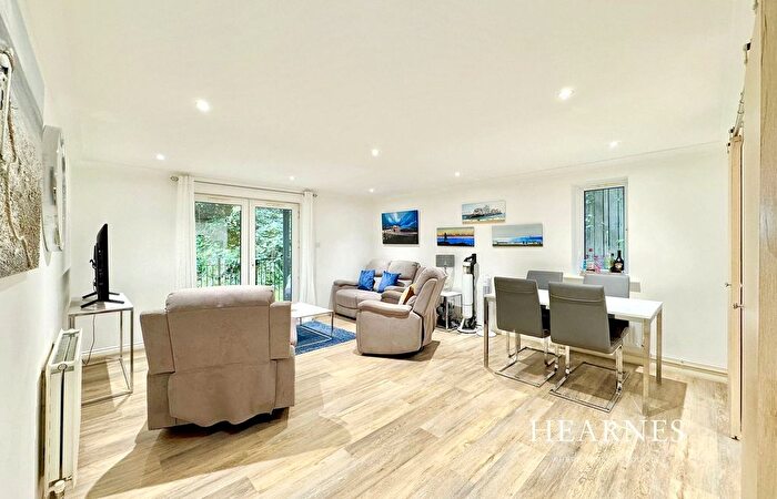 2 Bedroom Flat For Sale In St Peters Road, Bournemouth, BH1