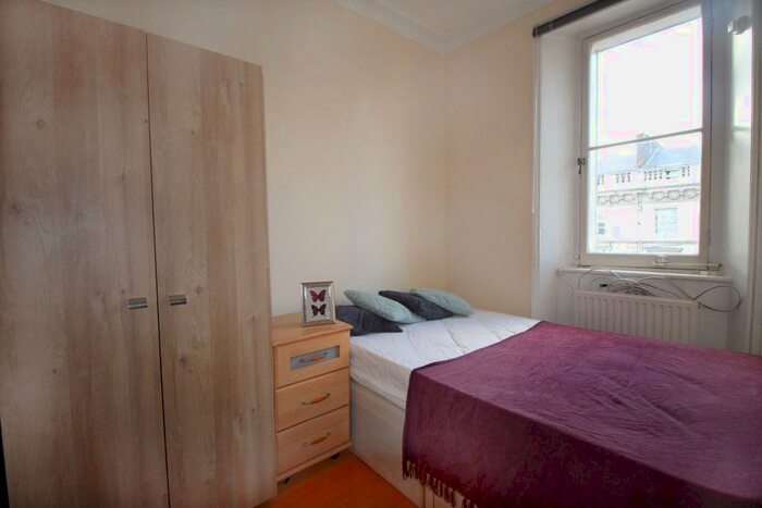Studio To Rent In St Georges Drive, Pimlico, SW1V