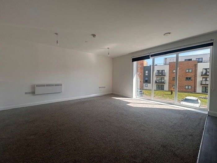 1 Bedroom Flat To Rent In Gorse Road, Luton, LU1