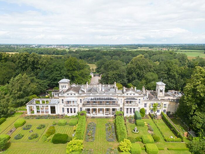 6 Bedroom Country House For Sale In Grimston Park, Tadcaster, LS24