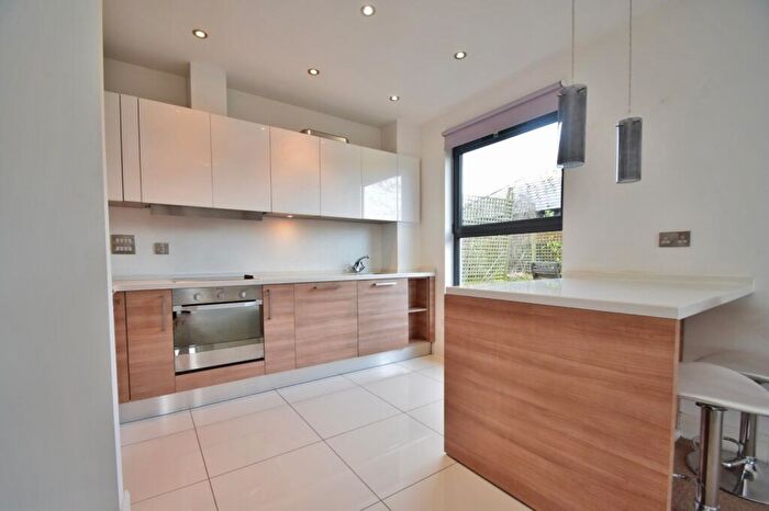 1 Bedroom Flat To Rent In Winchester City Centre, SO23