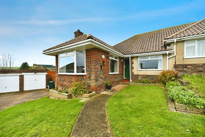 3 Bedroom Semi-Detached Bungalow For Sale In Sadler Way, Brighton, BN2