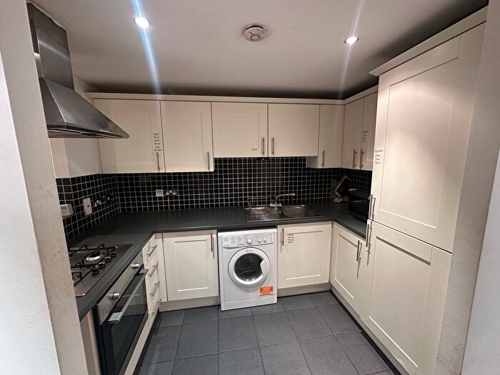 1 Bedroom Flat To Rent In Channelsea Road, London, E15