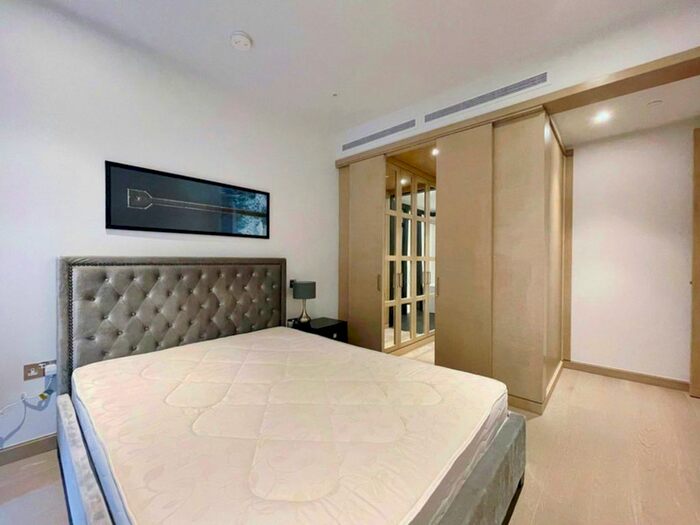 2 Bedroom Flat To Rent In Legacy Building, Embassy Gardens, SW11