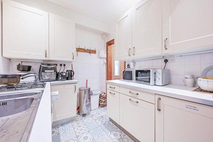 3 Bedroom End Of Terrace House For Sale In Isle Of Dogs, , Canary Wharf, London, E14