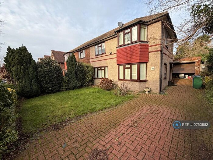 3 Bedroom Semi Detached House To Rent In Allandale Avenue, London, N3