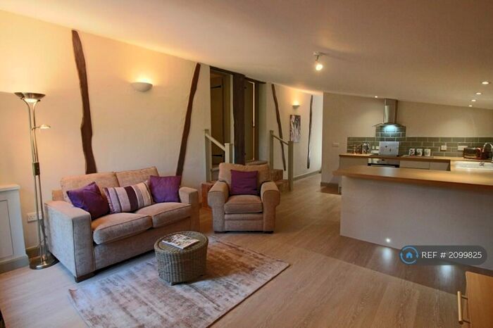 1 Bedroom Flat To Rent In Frith Farm House, Faversham, ME13