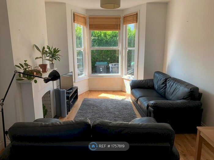 4 Bedroom Terraced House To Rent In Haringey Road, London, N15