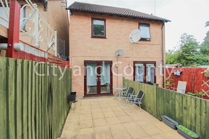2 Bedroom Detached House To Rent In Cavendish Street, Eastfield, Peterborough, PE1