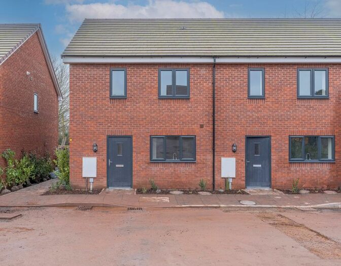 2 Bedroom End Of Terrace House To Rent In Eccleshall Road, Loggerheads, Market Drayton, TF9