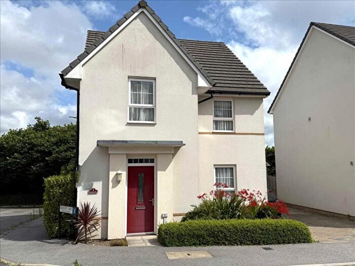4 Bedroom Detached House For Sale In Bishops Way, Falmouth, TR11