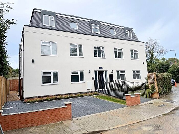 2 Bedroom Apartment To Rent In Boxtree Road, Harrow, HA3