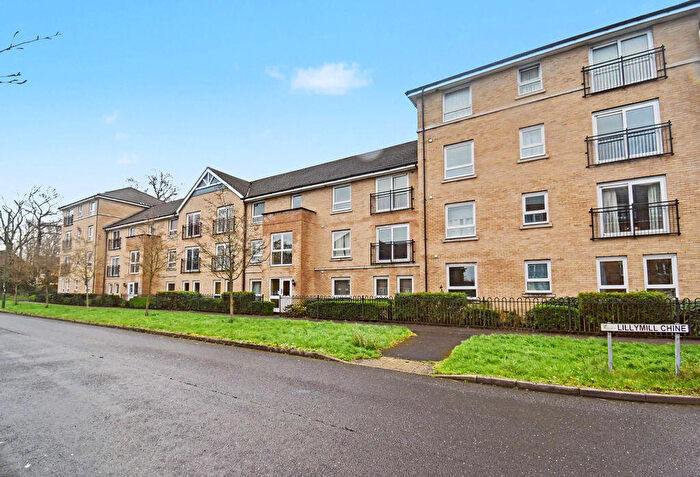 2 Bedroom Flat To Rent In Lillymill Chine, Basingstoke, RG24