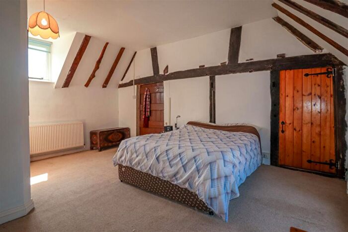 3 Bedroom Cottage For Sale In The Square, Long Itchington, Southam, CV47