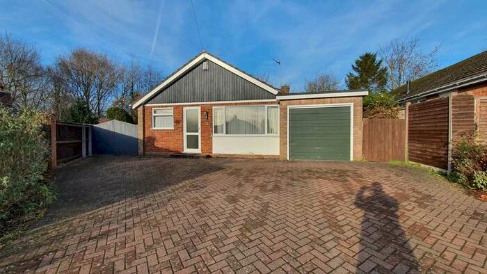 3 Bedroom Detached Bungalow To Rent In Pine Close, Etwall, Derbyshire, DE65