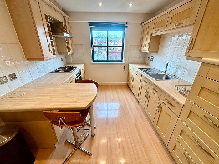 2 Bedroom Flat For Sale In Lionel Street, Birmingham, B3