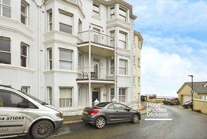 2 Bedroom Flat To Rent In Hambrough Road, Ventnor, PO38