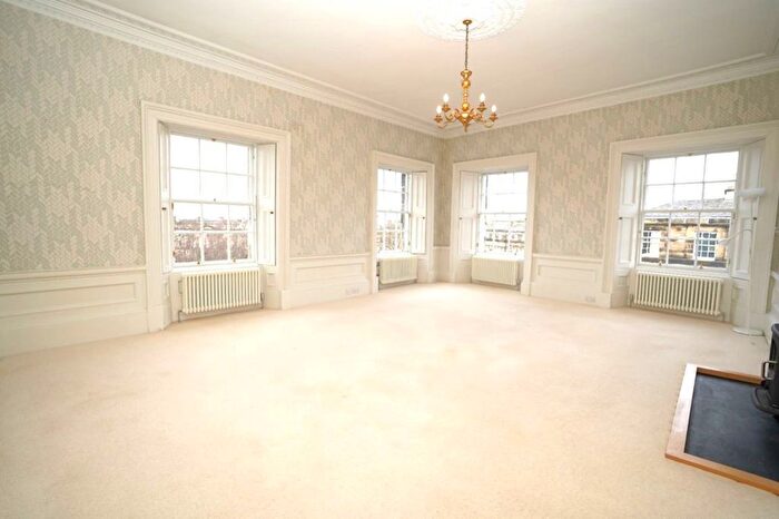 3 Bedroom Flat To Rent In Darnaway Street, New Town, Edinburgh, EH3