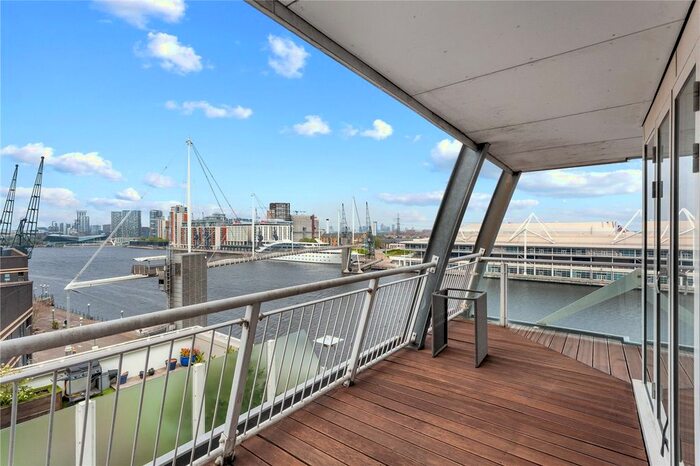 2 Bedroom Flat To Rent In Rayleigh Road, London, E16