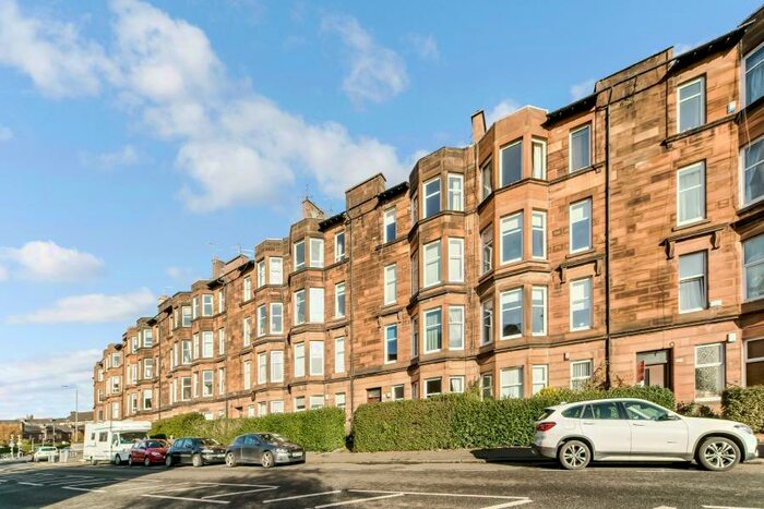2 Bedroom Flat To Rent In Tantallon Road, Shawlands, G41