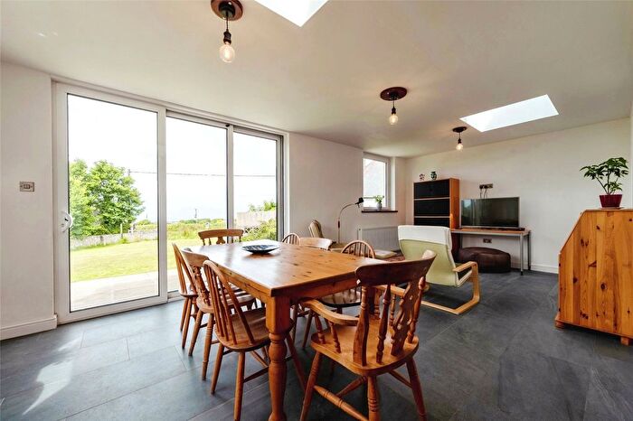 5 Bedroom Detached House For Sale In West Downs, Delabole, PL33