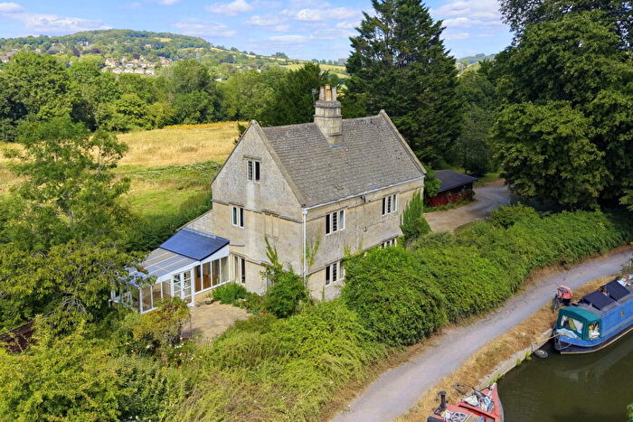 5 Bedroom Detached House For Sale In Canal Path, Bathampton, BA2