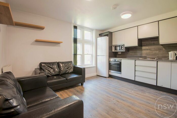 4 Bedroom Maisonette To Rent In Church Street, Aughton, Ormskirk L39