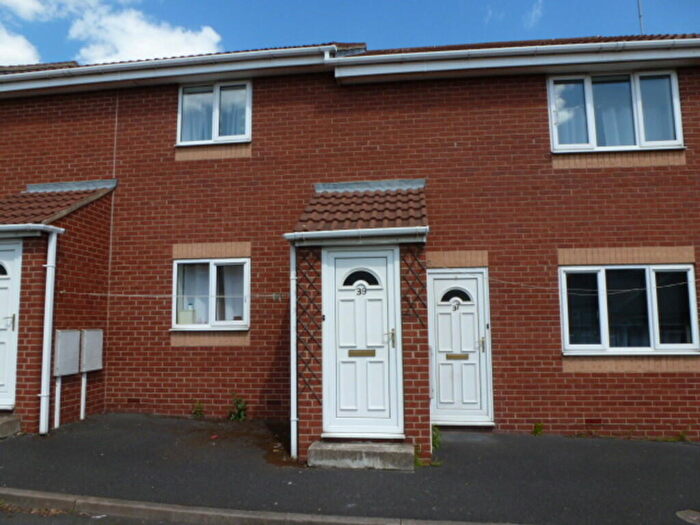 2 Bedroom Flat To Rent In Winifred Street Masbrough Rotherham, S60