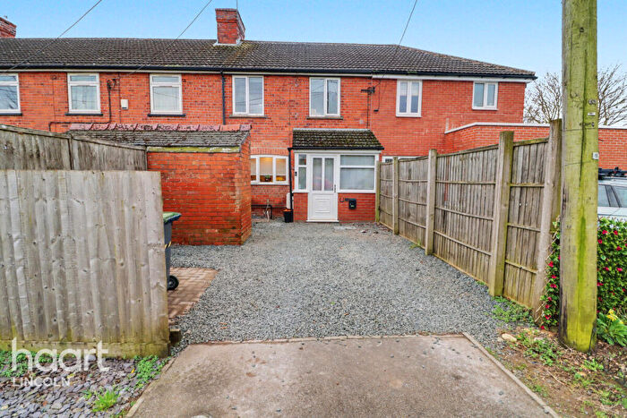 3 Bedroom Character Property For Sale In Green Man Road, Navenby, LN5