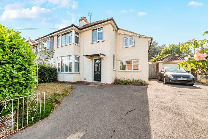 4 Bedroom Semi-Detached House For Sale In Ashley Road, Taunton, TA1