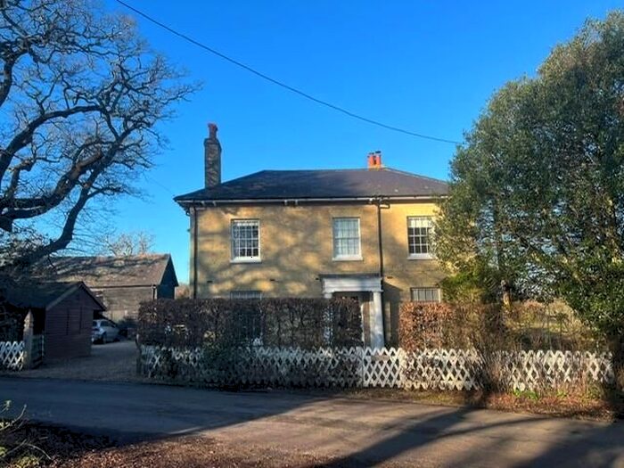 4 Bedroom Detached House To Rent In Ashlett Creek, Fawley, Southampton, SO45