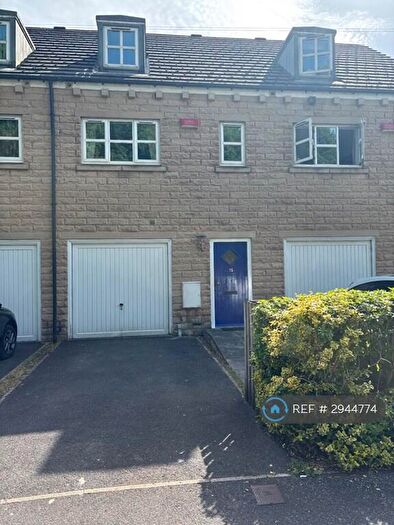 3 Bedroom Terraced House To Rent In Copley Drive, Halifax, HX3