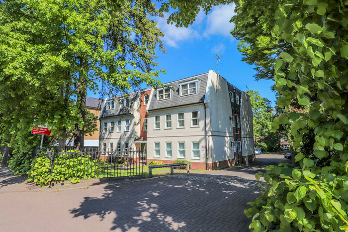 1 Bedroom Apartment To Rent In Swallow Court, Hertford, SG14