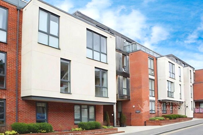 2 Bedroom Apartment To Rent In Printing House Square, Martyr Road, Guildford, GU1