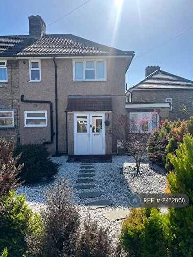 3 Bedroom Semi-Detached House To Rent In Bonham Road, Dagenham, RM8