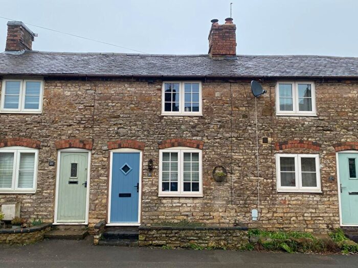 2 Bedroom Terraced House For Sale In Binswood End, Harbury, Leamington Spa, CV33