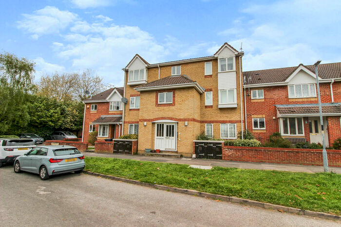 1 Bedroom Apartment To Rent In Barnum Court, Rodbourne, Swindon, SN2