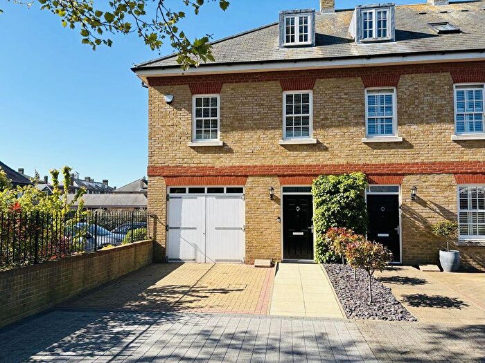 3 Bedroom Terraced House For Sale In Walmer, CT14
