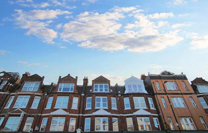 3 Bedroom Flat To Rent In Grand Parade (), Haringey., N4