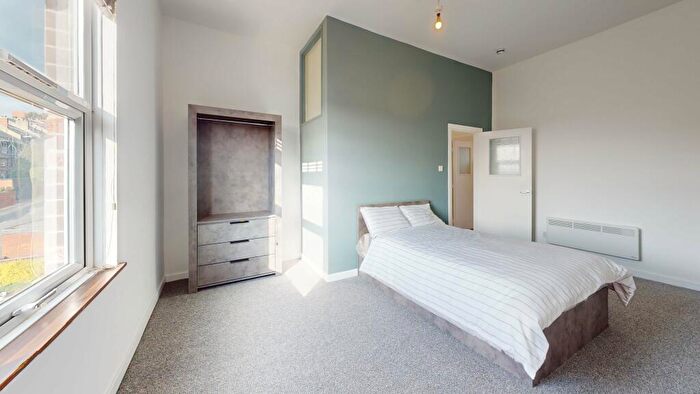 1 Bedroom House To Rent In Victoria Terrace, Woodhouse, Leeds, LS3