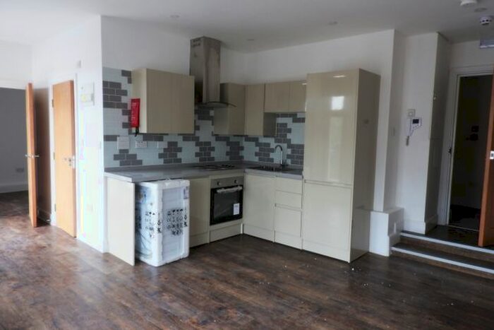 1 Bedroom Flat To Rent In High Street, Walthamstow, E17