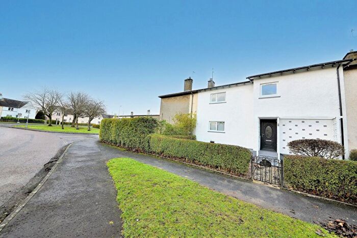 2 Bedroom Terraced House For Sale In Lomond View, Glenrothes, KY7