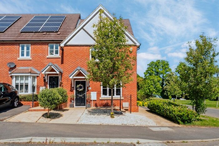 3 Bedroom End Of Terrace House For Sale In Grange Road, Chalfont St. Peter, Gerrards Cross, SL9