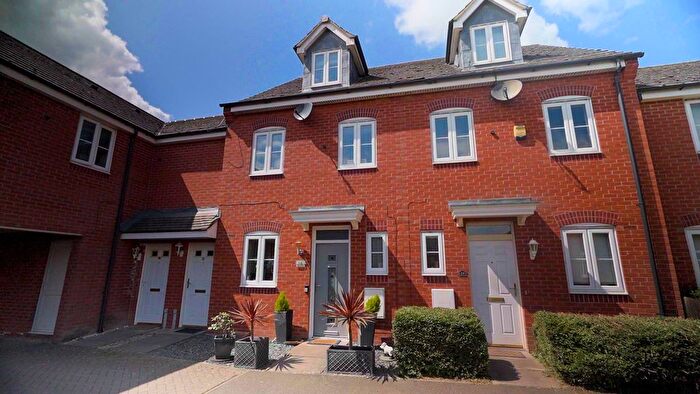 3 Bedroom Terraced House For Sale In Hatfield Close, Corby, NN18