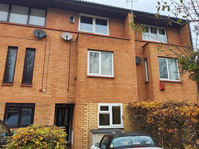 1 Bedroom Terraced House To Rent In A Room In Oldbrook Boulevard, Oldbrook, Milton Keynes, MK6