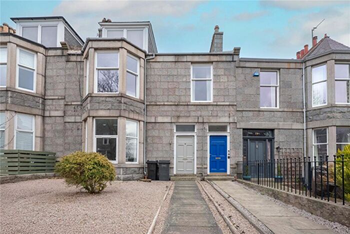 4 Bedroom Apartment For Sale In Hammersmith Road, Aberdeen, AB10