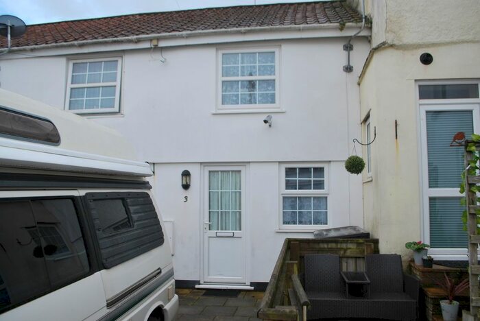 1 Bedroom Bungalow To Rent In Meadow Street, Exmouth, EX8