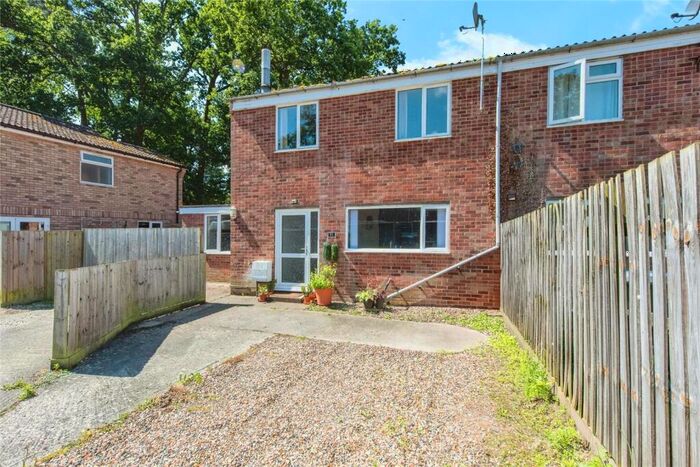 3 Bedroom Semi-Detached House For Sale In Woodlands Way, Bury St. Edmunds, Suffolk, IP28