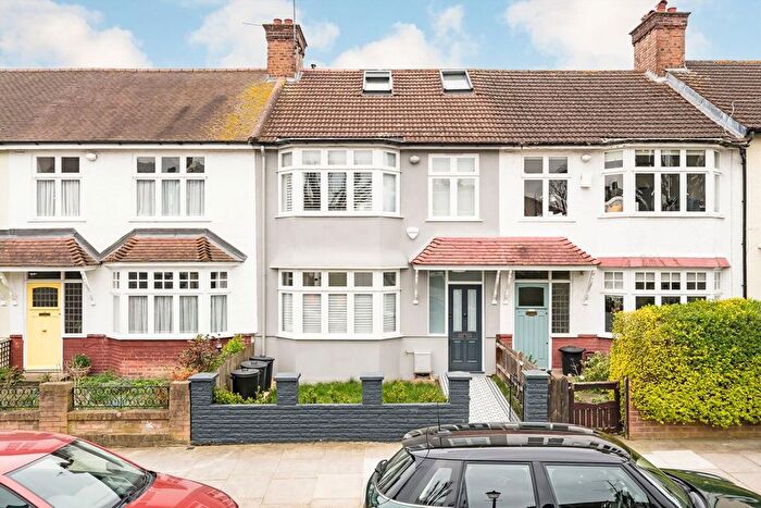 4 Bedroom Detached House To Rent In Pangbourne Avenue, North Kensington, W10