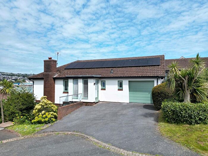 4 Bedroom Detached House For Sale In Oak Tree Grove, Shaldon, TQ14
